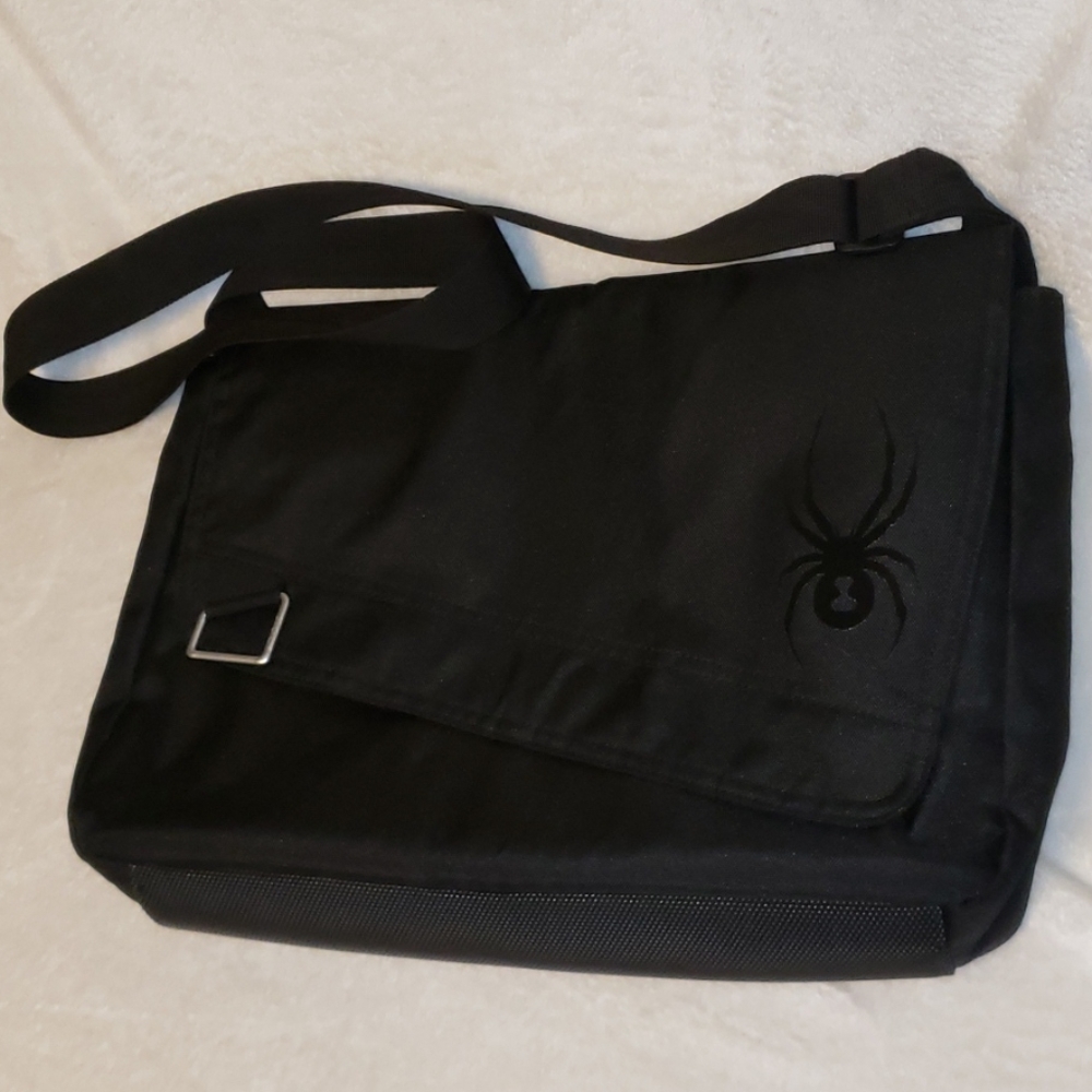 Spyder Black Messenger Shoulder Laptop Bag